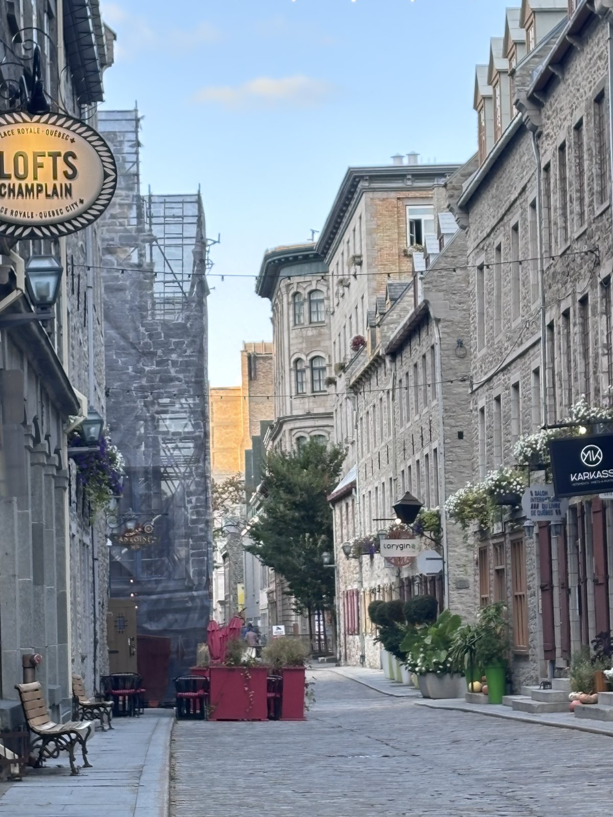 A cobblestone street in Old Quebec