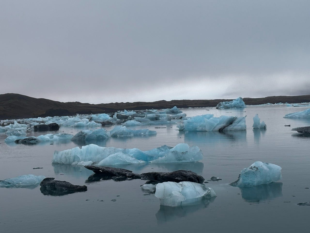 Jökulsárlón glacier lagoon, Iceland