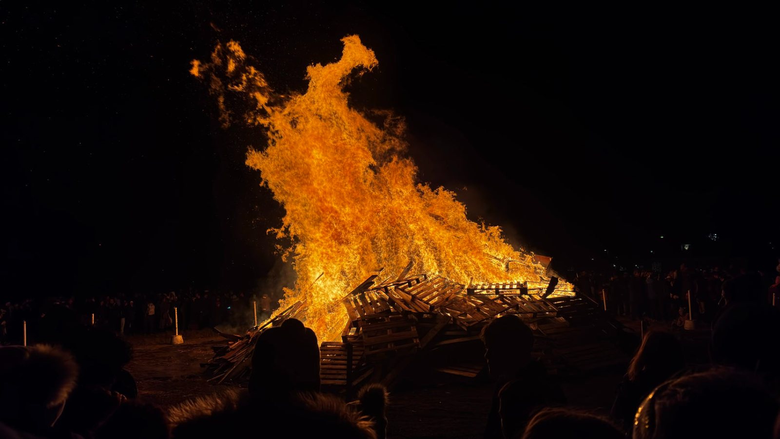 The New Year's Eve bonfire at Ægisíða, Reykjavik